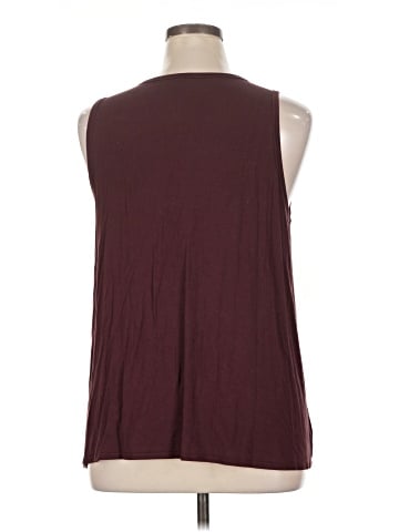 Old Navy Sleeveless T-Shirt (view 2)