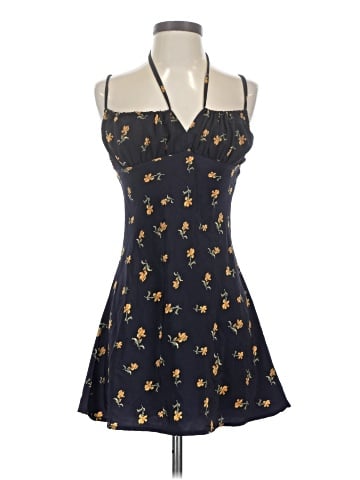 Audrey 3+1 Casual Dress (view 1)