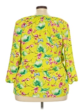 The Pioneer Woman 3/4 Sleeve Blouse (view 2)