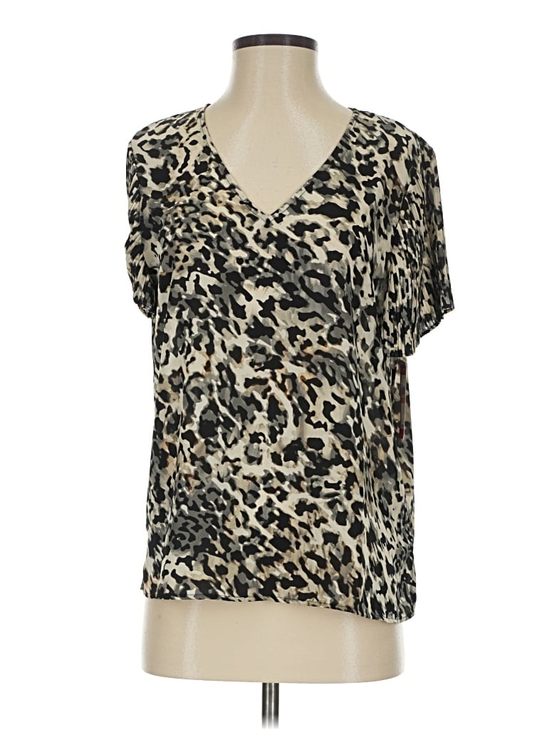 Pre-owned Vince Camuto Short Sleeve Blouse In Tan