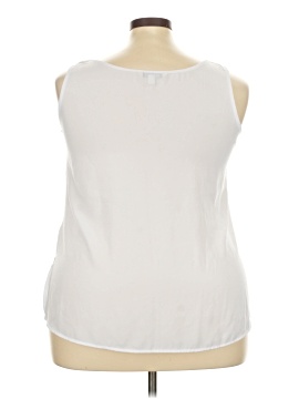 The Pioneer Woman Sleeveless Blouse (view 2)