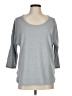 Athleta Gray 3/4 Sleeve T-Shirt Size M - photo 1