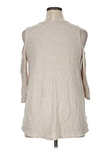 Forever 21 Plus 3/4 Sleeve T-Shirt (view 2)