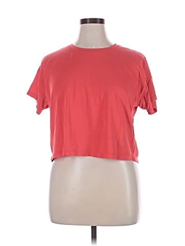 Lululemon Athletica Short Sleeve T-Shirt (view 1)