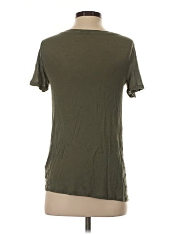 Charlotte Russe Short Sleeve T-Shirt (view 2)