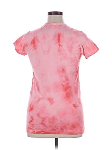 Lululemon Athletica Short Sleeve T-Shirt (view 2)