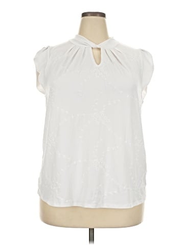Elle Sleeveless Blouse (view 1)