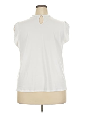 Elle Sleeveless Blouse (view 2)