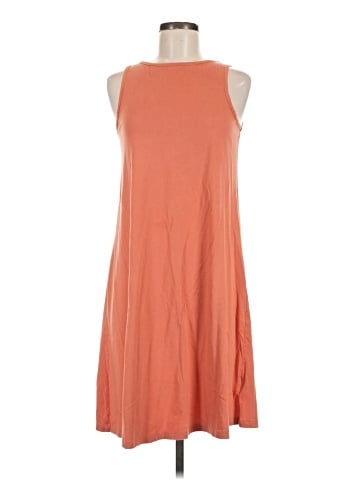 WVN. Casual Dress (view 1)