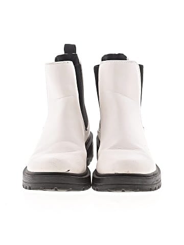 SODA Ankle Boots (view 2)