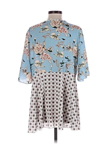 Blue Bird Short Sleeve Blouse (view 2)