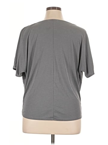 Green Envelope Short Sleeve Turtleneck (view 2)
