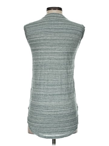 Madewell Henley (view 2)