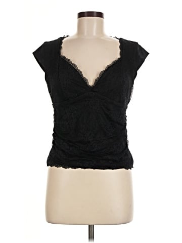 Abercrombie & Fitch Sleeveless T-Shirt (view 1)