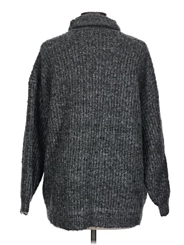 Old Navy Turtleneck Sweater (view 2)