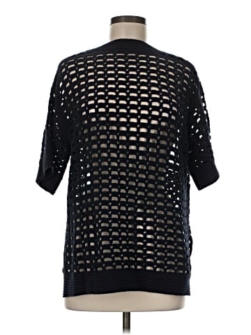 Odeeh Poncho (view 1)