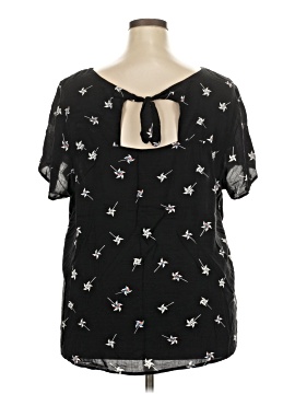 Torrid Short Sleeve Blouse (view 2)
