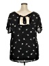 Torrid Stars Black Short Sleeve Blouse Size 3X Plus (3) - photo 2