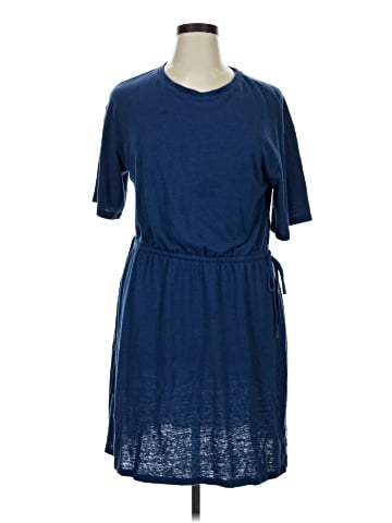 Old Navy Casual Dress (view 1)