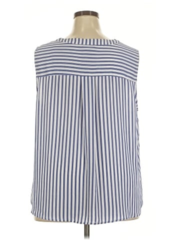 Liz Claiborne Career Sleeveless Blouse (view 2)