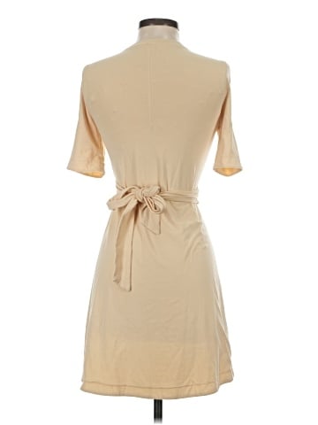 Lululemon Athletica Casual Dress (view 2)