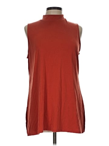 Versona Sleeveless T-Shirt (view 1)