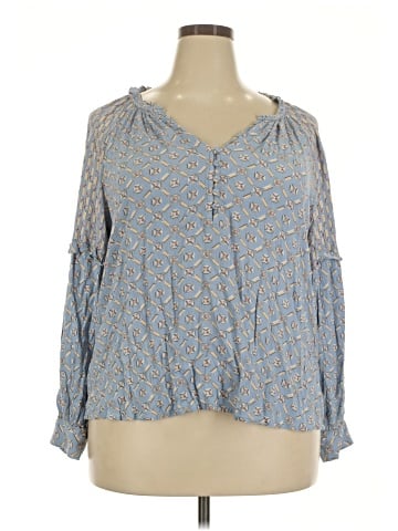 wonderly 3/4 Sleeve Blouse (view 1)