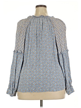 wonderly 3/4 Sleeve Blouse (view 2)