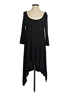 Max Studio 3/4 Sleeve Top (view 1)