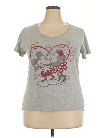 Disney Store Short Sleeve T-Shirt (view 1)