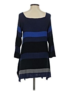 Max Studio 3/4 Sleeve Top (view 2)