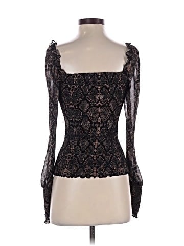Scoop Long Sleeve Top (view 2)