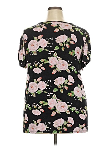 Lularoe Short Sleeve T-Shirt (view 2)