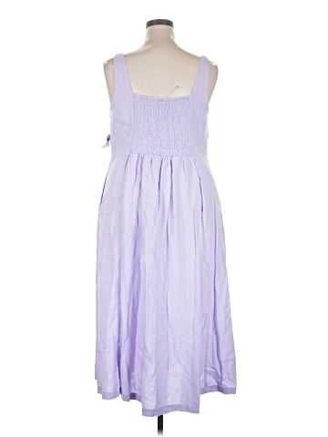 Old Navy Casual Dress (view 2)