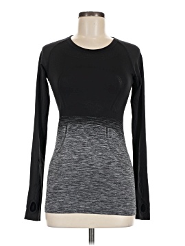 Lululemon Athletica Long Sleeve T-Shirt (view 1)
