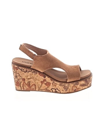 Corkys Wedges (view 1)