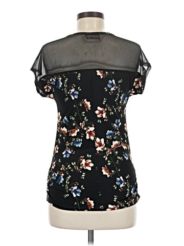 Discreet Short Sleeve T-Shirt (view 2)