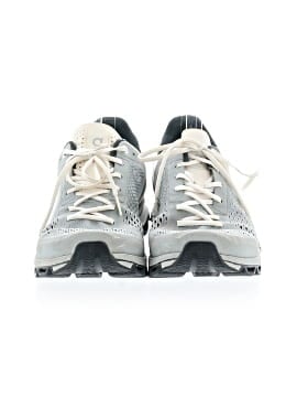 On Cloud Sneakers (view 2)