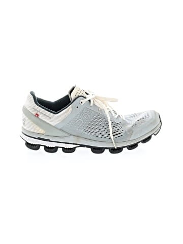 On Cloud Sneakers (view 1)