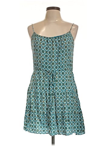 Alice + Olivia Casual Dress (view 1)