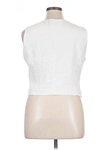 Tahari Sleeveless Button-Down Shirt (view 2)