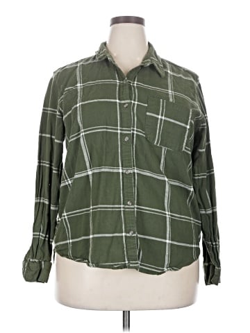 Universal Thread Long Sleeve Button-Down Shirt (view 1)