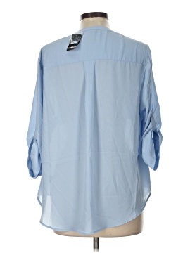 Torrid 3/4 Sleeve Blouse (view 2)