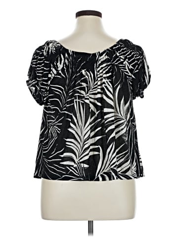 Torrid Short Sleeve Blouse (view 2)
