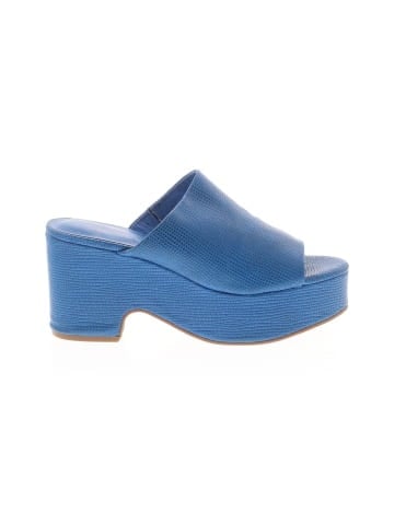 Charlotte Stone Wedges (view 1)
