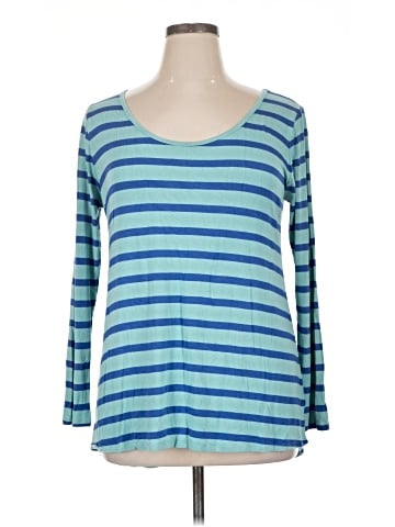 Lularoe 3/4 Sleeve T-Shirt (view 1)