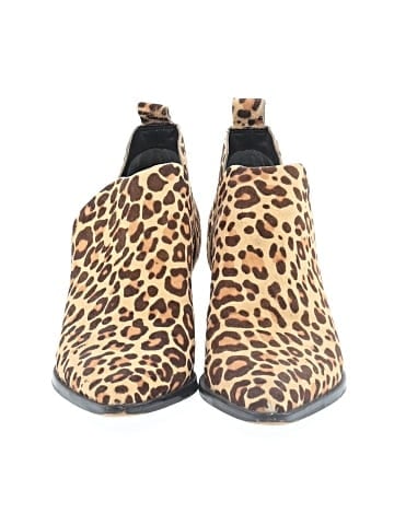 Dolce Vita Ankle Boots (view 2)