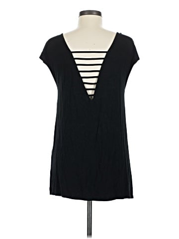 American Eagle Outfitters Short Sleeve Top (view 2)