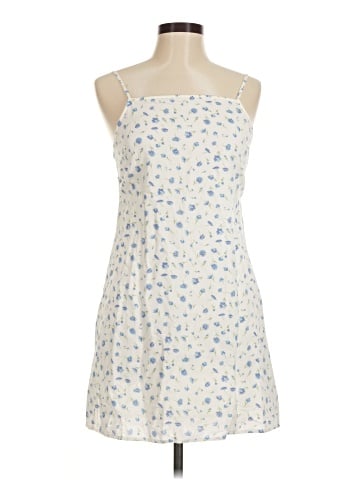 American Eagle Outfitters Casual Dress (view 1)