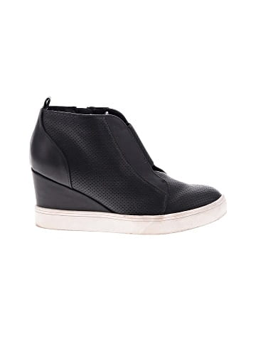 Mia Wedges (view 1)